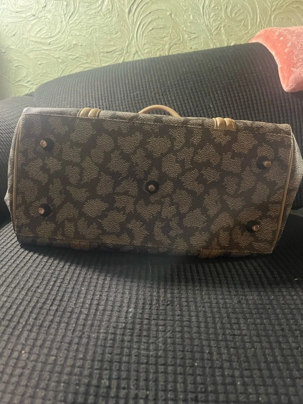 Large leopard print Yves Saint Laurent tote. Great condition. - Picture 6 of 16